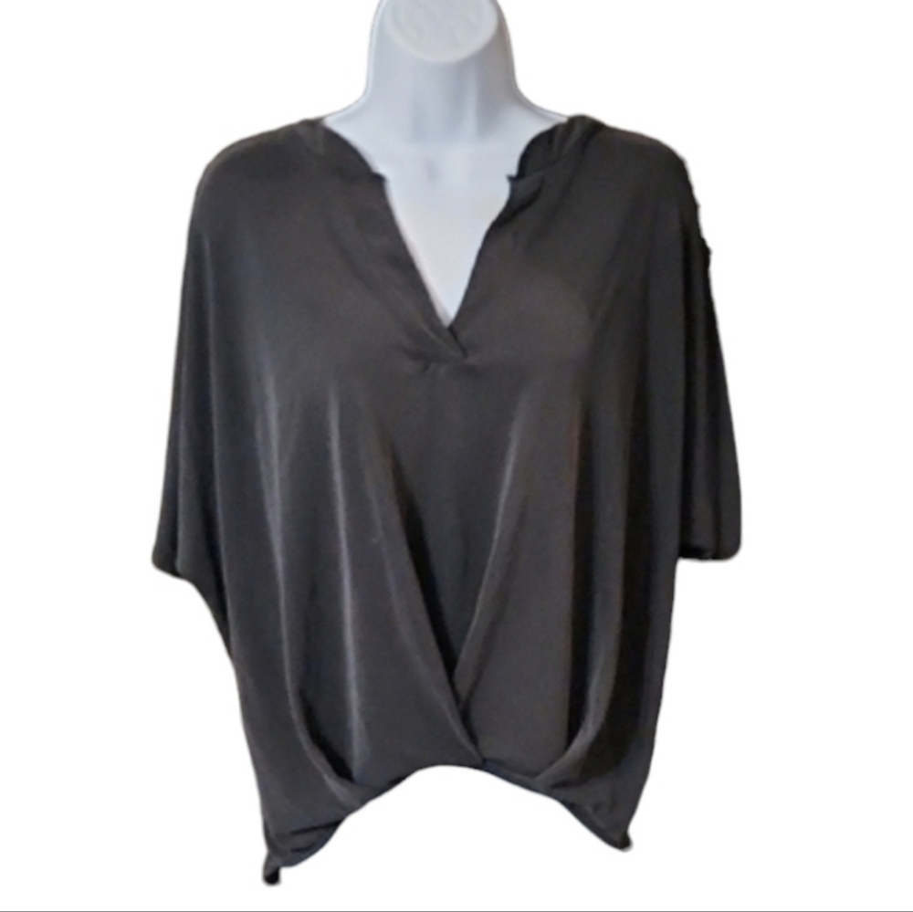 Jolie Charcoal Women's Hi/ Low Blouse